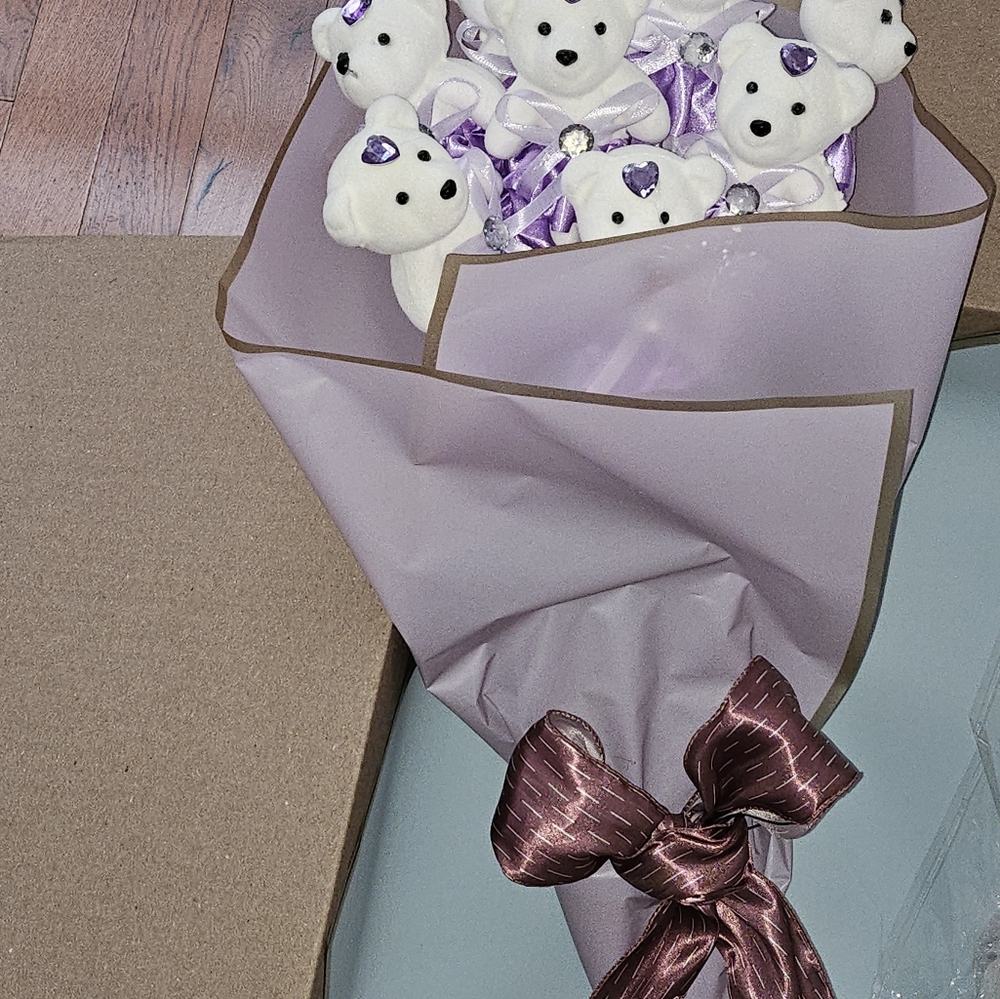 Bear bouquet in Purple.